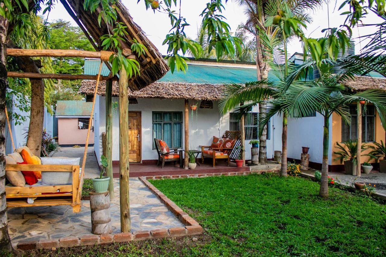 Blue Elephant Villas Arusha Buitenkant foto