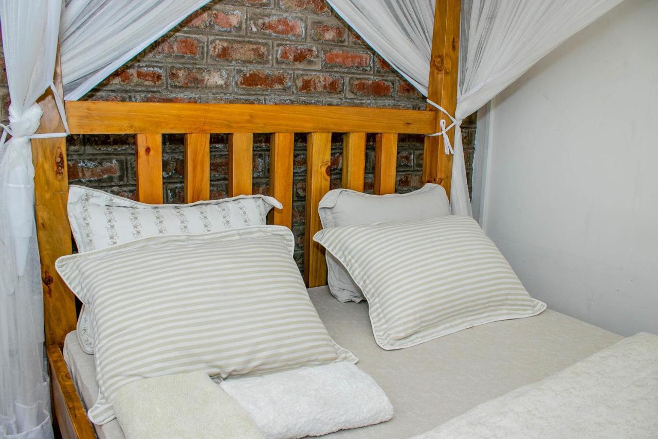 Blue Elephant Villas Arusha Buitenkant foto
