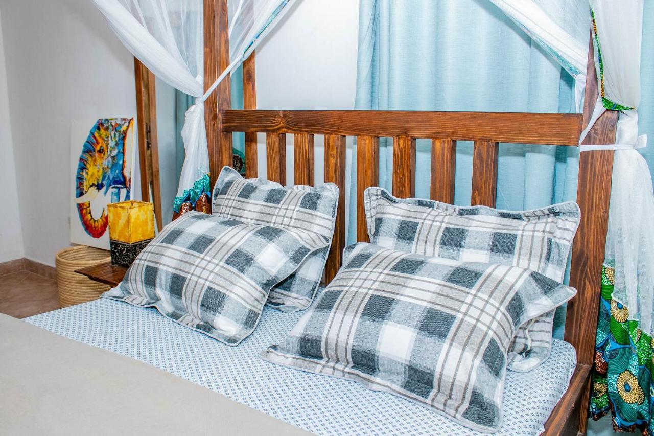 Blue Elephant Villas Arusha Buitenkant foto