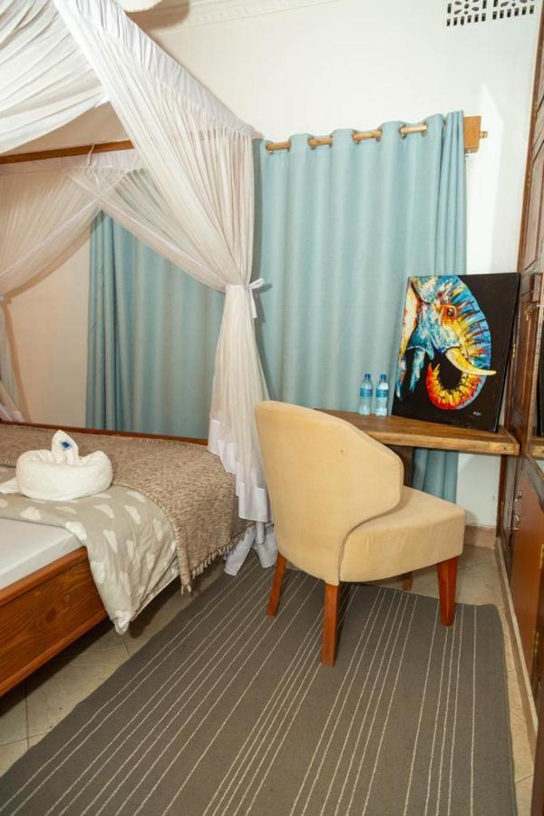 Blue Elephant Villas Arusha Buitenkant foto